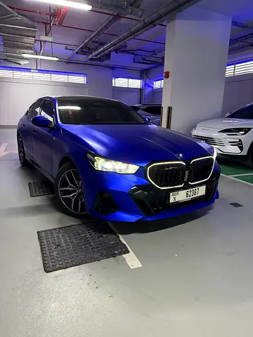 BMW 520i M-Kit 2024 - Korean Specs - Brand New Condition - first owner- clean title