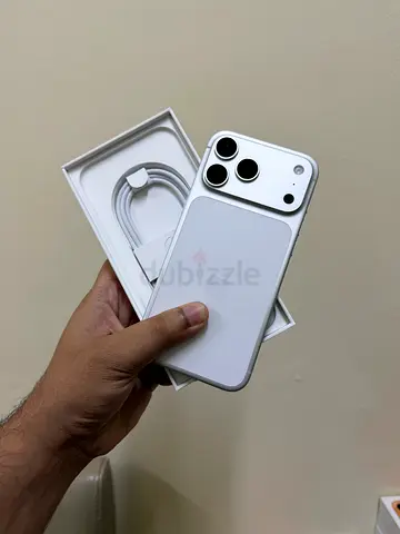 iPhone 17 Pro Max – 256GB Silver (USA Model)