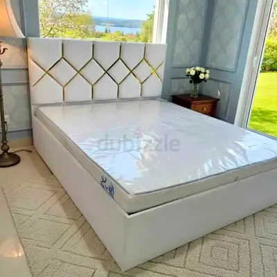 Brand New White Upholstered Storage Bed with Headboard King size 180x200cm
