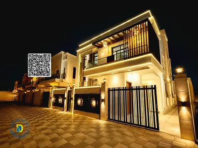 Family villa with 6 rooms and a roof terrace, including electricity and water, prime location in Al-Helio 2, freehold