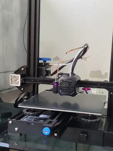 Creality Ender 3v2 3D printer- with 2kg filament