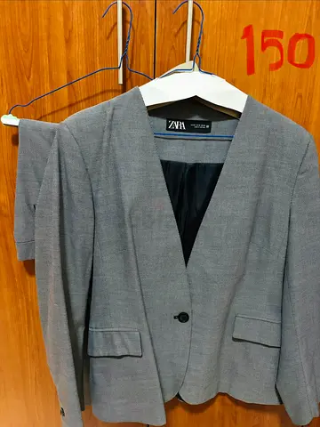 Preloved Office Attire Zara, Mango, HM Size 42-44