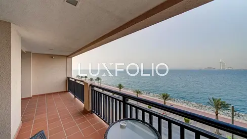 Full Sea & Burj Al Arab View | Fully Furnished | Large Layout