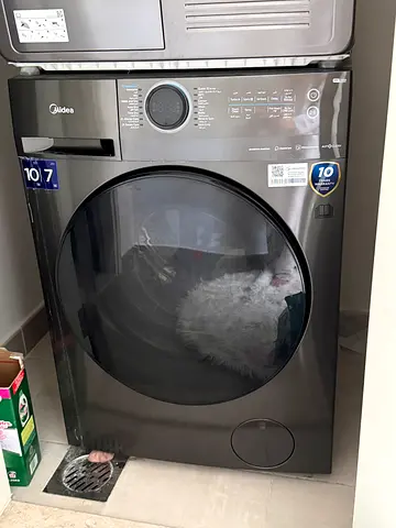 Midea front-load washing machine – 10 kg, good working condition