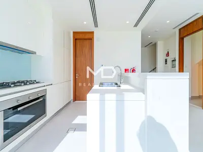 Vacant | Modern Layout | Family-Friendly Community