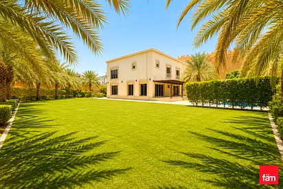 Private Garden I Vacant I Huge Plot I Pool
