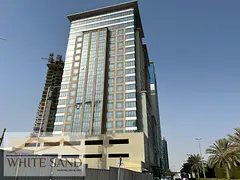 READY OFFICE FOR RENT-FLEXIBLE CHEQUES -PRICE REDUCED AT 140K ONLY!!!!