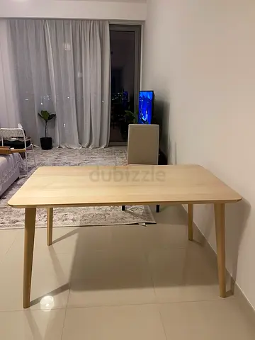 LISBO IKEA / Lights Wood Dining Table - Seats 4
