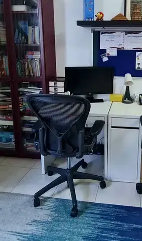 Buy Herman Miller Aeron Classic Chair PostureFit Fully Loaded Size B Black