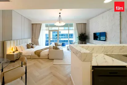 Burj View I Upgraded Furnished I Walking Closet