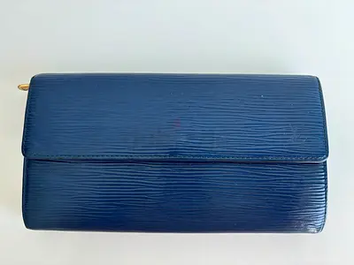 Authentic LV wallet
