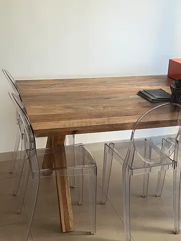 Solid Wood Dining Table  - all new ! Perfect condition 100x200 cm