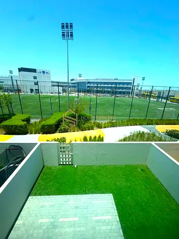 Single Row | Luxurious Living| Peaceful Community