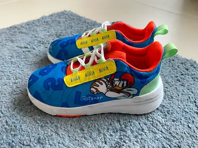 Adidas Kids Disney Donald Duck Sneakers - Size 25,5