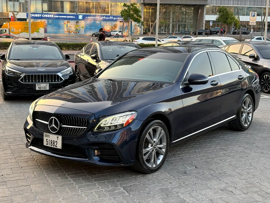 Mercedes-Benz C-Class 2020 — photo 1 of 18