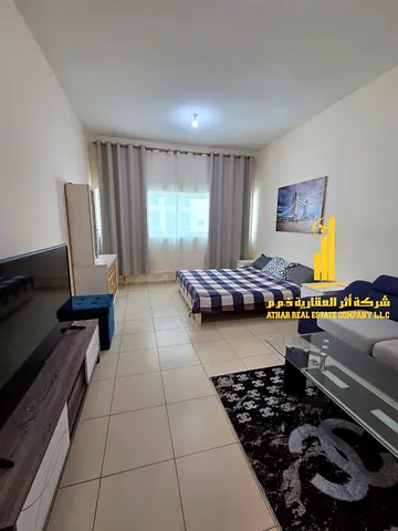 A luxurious studio open view with a semi-detached kitchen, fully furnished, elegant furniture and a fully equipped kitchen with parking and garden