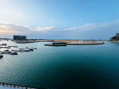 Waterfront 2 bed | Lagoon View | Ready to Move In