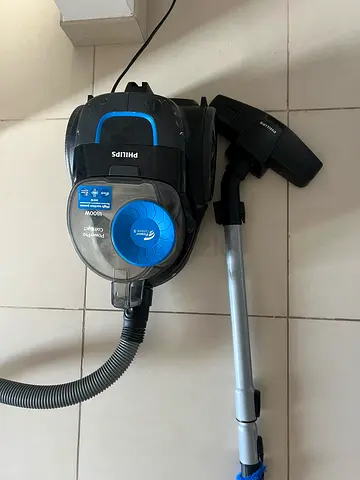 Philips Compact Bagless Vacuum Cleaner - Good Working Condition