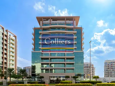 A Retail Unit with Outstanding Brand Visibility
