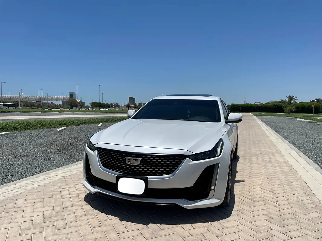 Cadillac CT5 2020 — photo 1 of 18