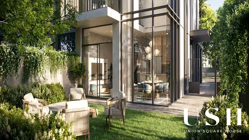 On the Park | Single Row | Premium Location