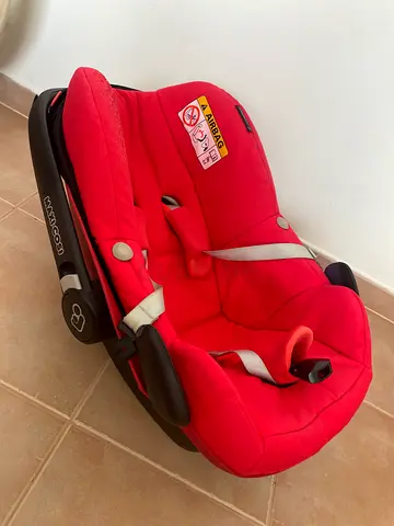Maxi Cosi Pebble without isofix base