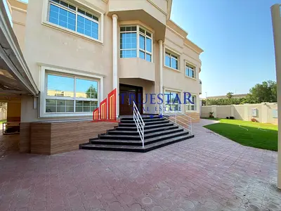 LARGE 5BR STUDY MAIDS DRIVER WITH BASEMENT INDEPENDENT VILLA