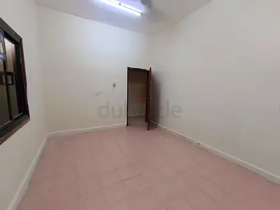 Studio room in villa alsabkha sharjah for Asian family only