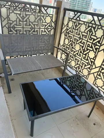 Balcony seat