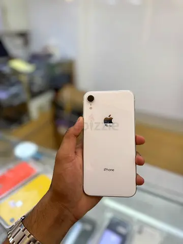 iPhone xr 128GB White for sale