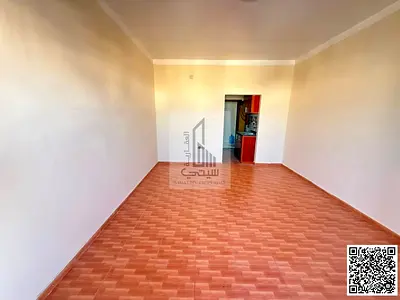 ستوديو واسع مع بلكونة للإيجار