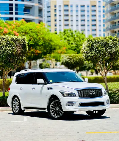Infiniti QX80 Luxury 2016 GCC Specs Excellent Condition