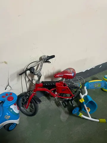 Kids small ride-on toys set — tricycle, mini bike and scooter (used)