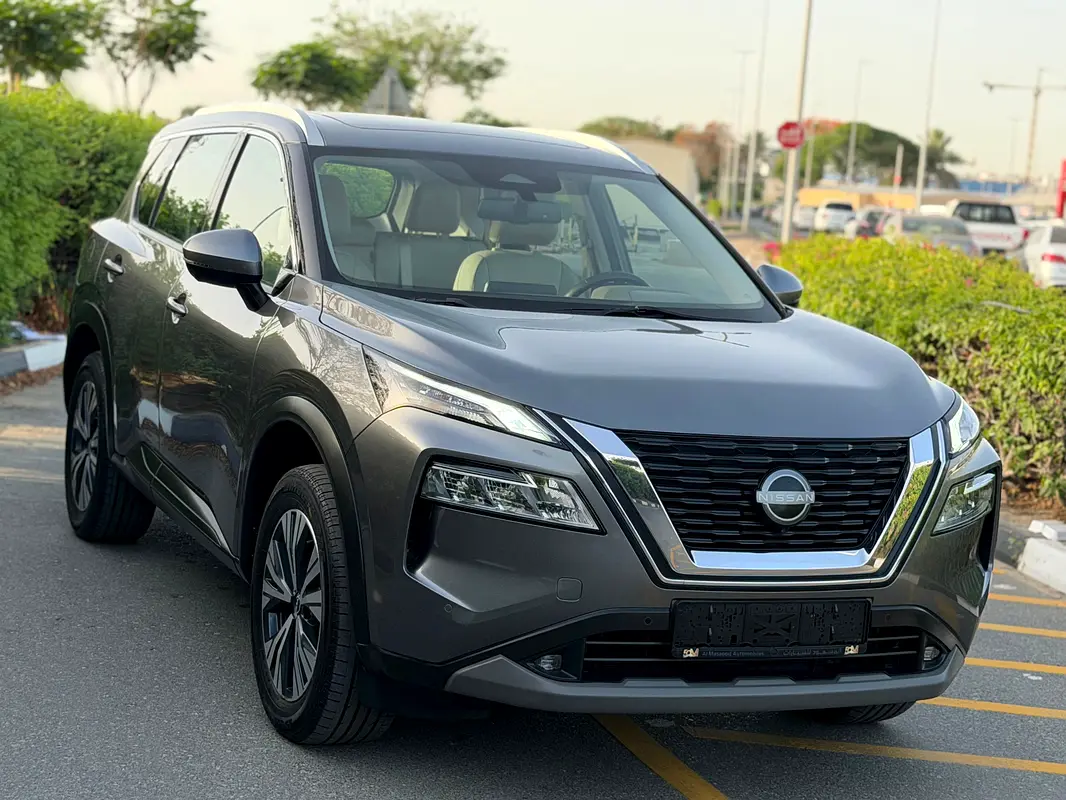 Nissan X-Trail 2023 — photo 1 of 20