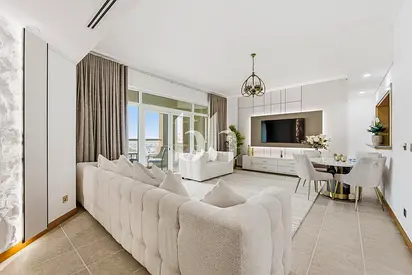 Upgraded | Mid Floor | Available