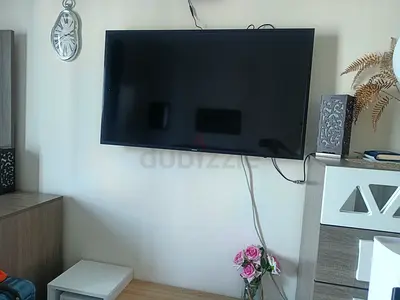 Samsung 49 Smart tv for sale