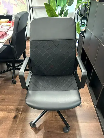 Black Office Chair with Armrests