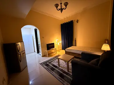 Master Room for 1 lady 3000 in mirdif
