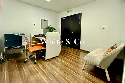 Fully furnished | High Floor | Prime Deal