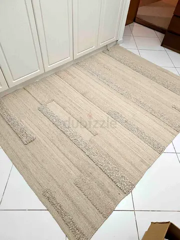 Bronden Ikea rug - beige wooven - excellent condition