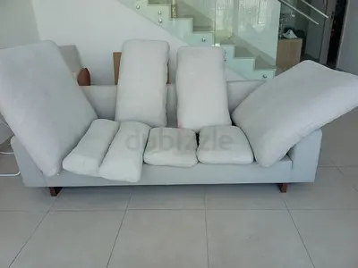 Professional home deep shampoo cleaning services of sofa, mattress, apartment, villa, chairs