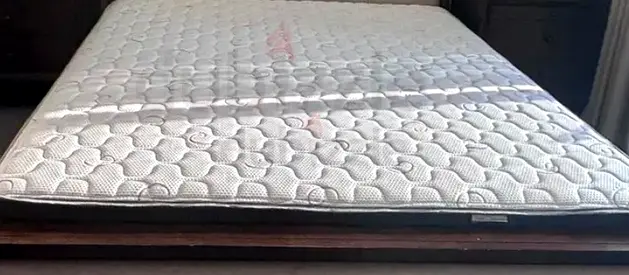 Queen mattress in good used condition