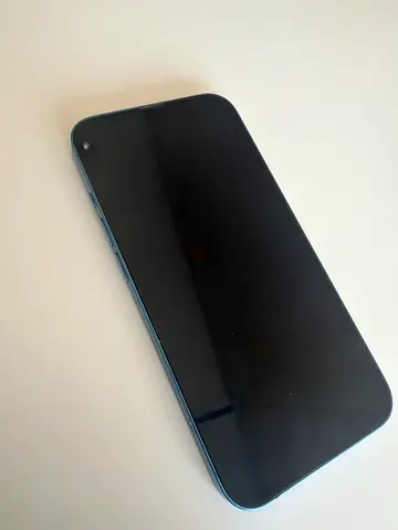 iPhone 13 128 7 months old