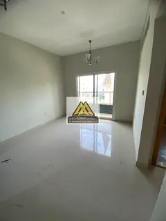 New one-bedroom apartment, second occupancy, near Nesto and Lulu.
