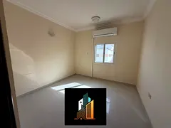NO DEPOSIT/1BHK +2 BATHROOMS +AC AND CLOSE HALL