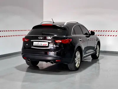 صورة 6 لـ 2019 Infiniti QX70