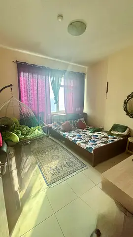 Room for rent for ladies with separate washroom for asain