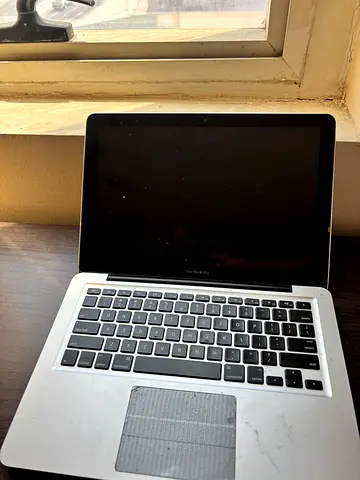 Used MacBook Pro (13-inch) -keyboard fix only