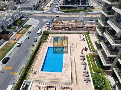 one bedroom with balcony recently vacant ready to move