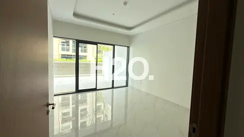 Huge Layout | Near Metro | Brand New